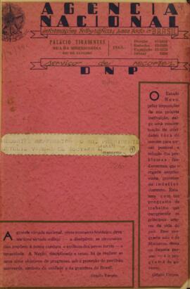 Álbum de recortes intitulado “Recortes referentes ao Sr. Getúlio Vargas em sociais”