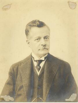 Epitácio Pessoa a meio corpo