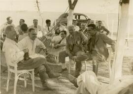 Getúlio Vargas e amigos na Fazenda Santos Reis.